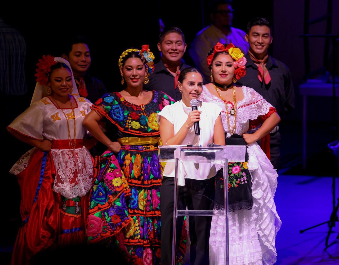 uploads/6/32/01 (439).Jpg